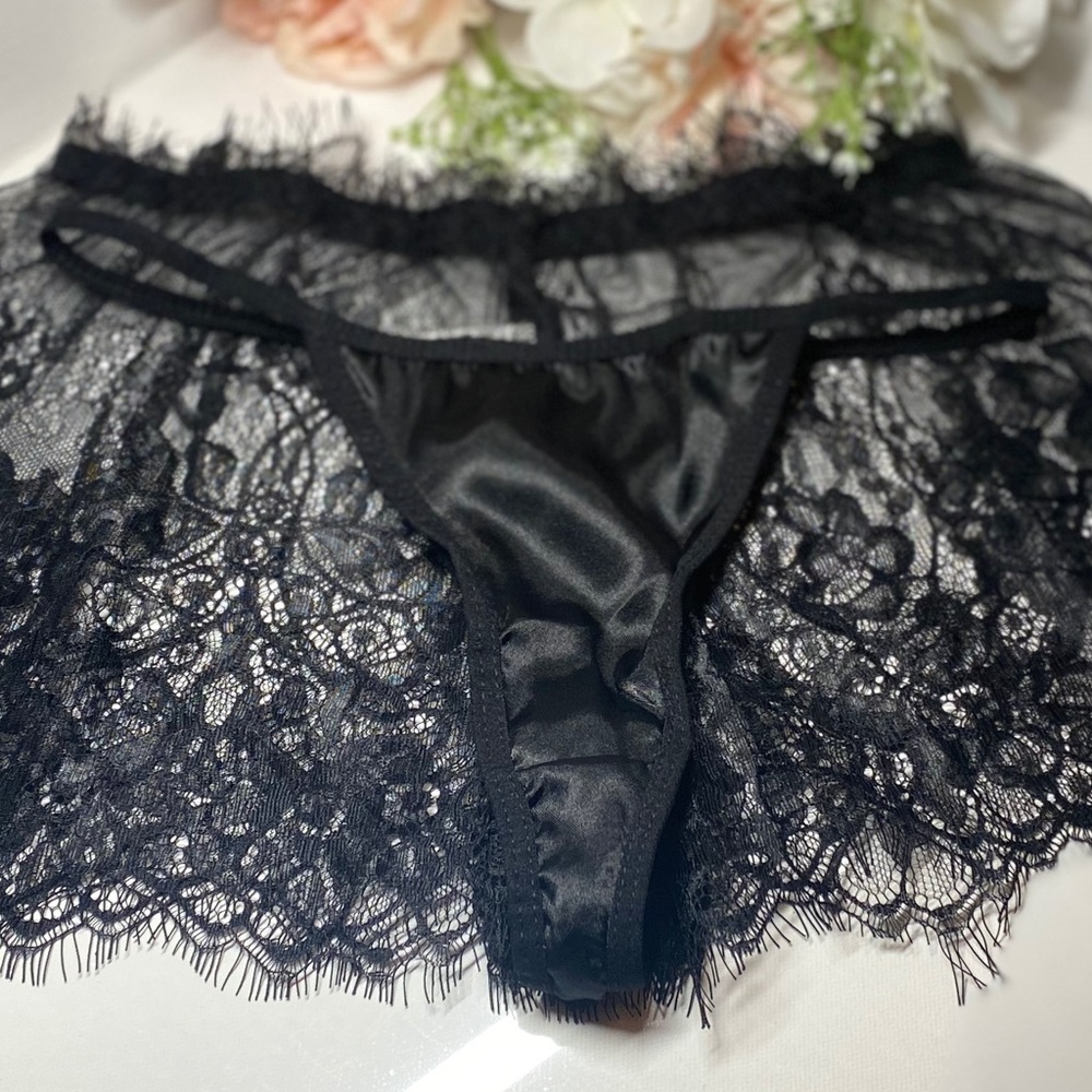 🆕 Black lace🤩satin pj set - Picture 5 of 6